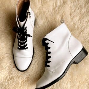 *LIKE NEW* White leather combat boots